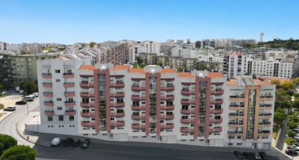 Fachada principal (II)